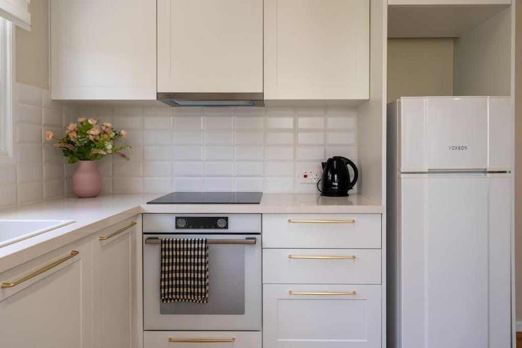 Cozy Nerina Cottage At Harbour Paphos ภายนอก รูปภาพ